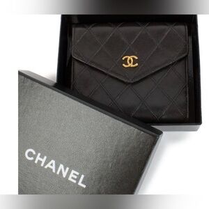 Chanel Black Vintage quilted Compact Wallet with Gold Logo (#0191)